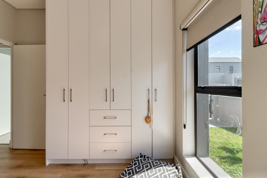 3 Bedroom Property for Sale in Aan de Wijnlanden Western Cape